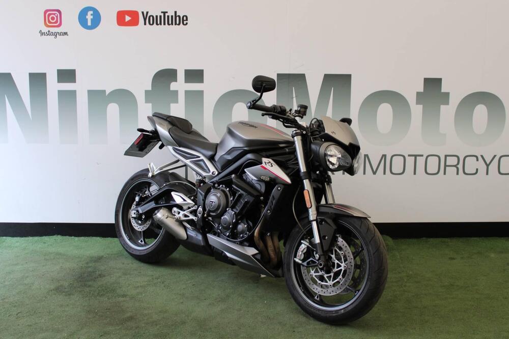 Triumph Street Triple RS (2017 - 19) (2)