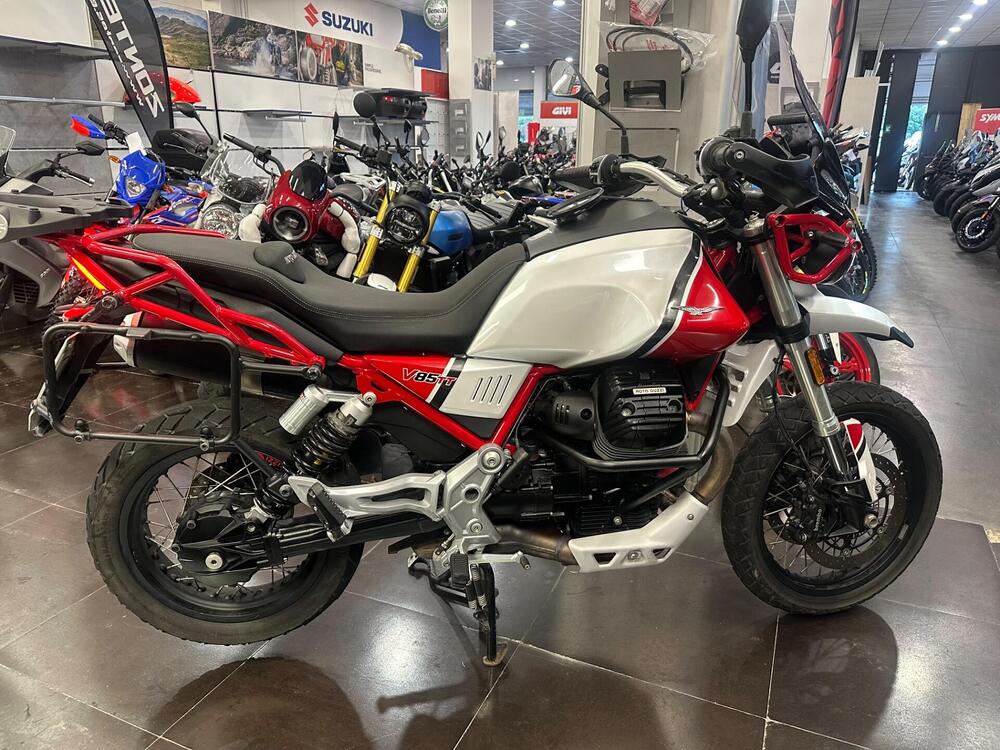 Moto Guzzi V85 TT (2019 - 20)