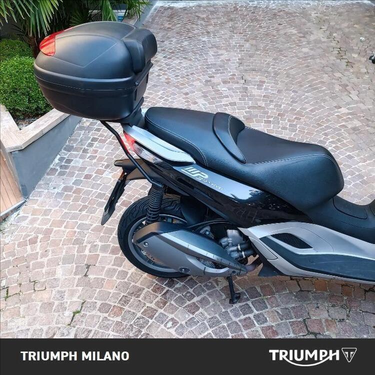 Piaggio Mp3 300 ie Yourban ERL (2011 - 17) (2)