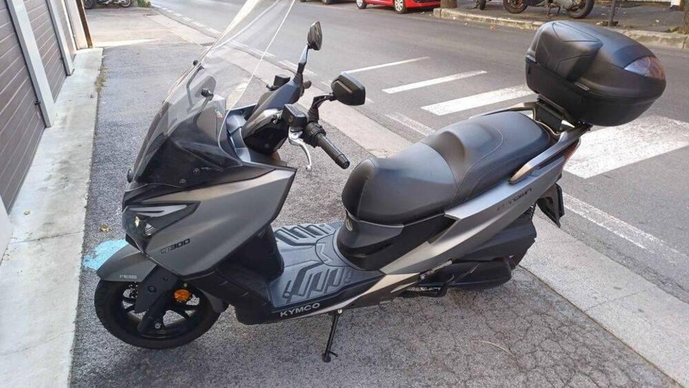 Kymco X-Town 300i City (2021 - 24) (2)