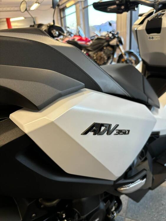 Honda ADV 350 (2022 - 24) (4)