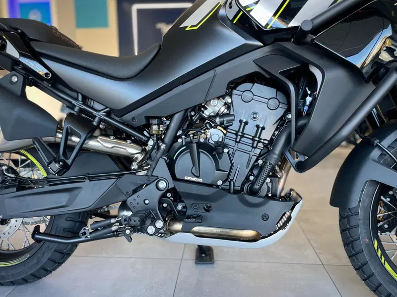 CFMOTO 800MT Explore (2023 - 26) (15)