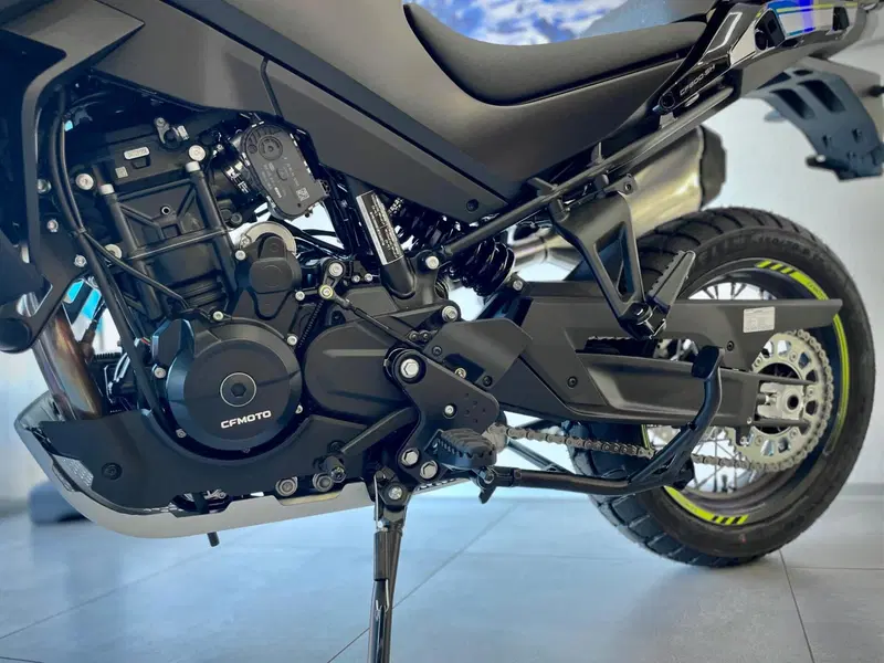 CFMOTO 800MT Explore (2023 - 26) (16)