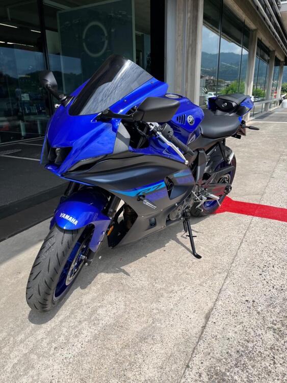 Yamaha YZF R7 (2021 - 24) (2)