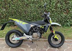 Husqvarna 701 Supermoto (2023 - 24) usata