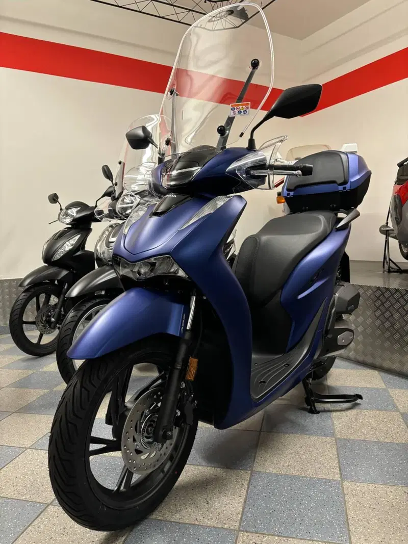 Honda SH 150i (2020 - 23) (8)