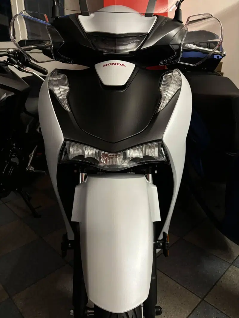 Honda SH 150i (2020 - 23) (4)