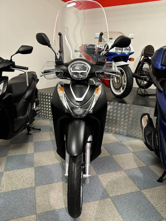 Honda SH 125 Mode (2021 - 24) (2)