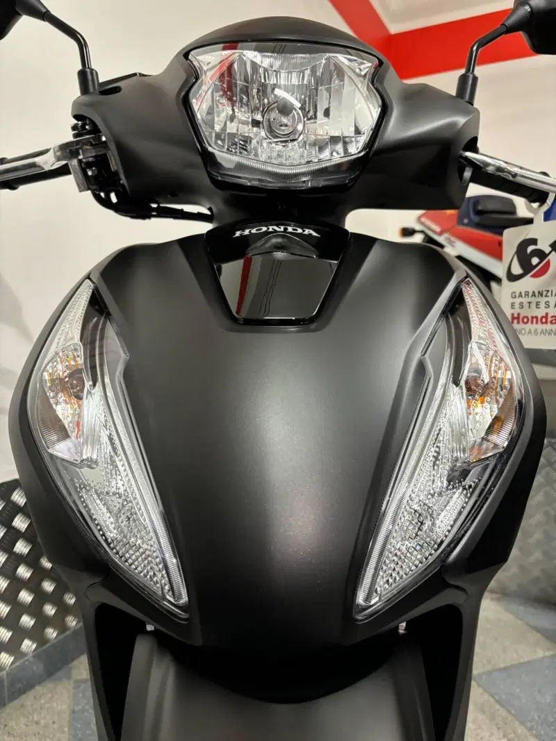 Honda Vision 110 (2021 - 24) (3)