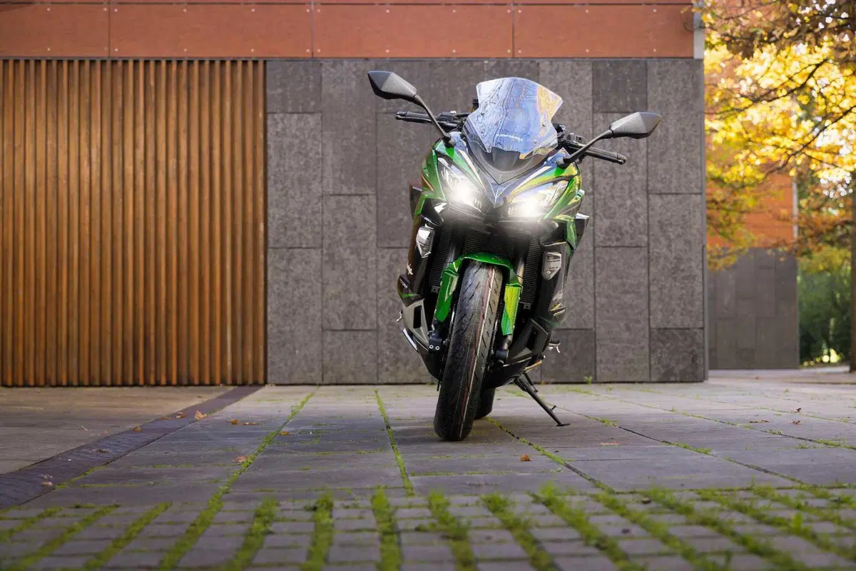 Kawasaki Ninja 1100 SX SE 2025 TEST: prova di maturità (2)