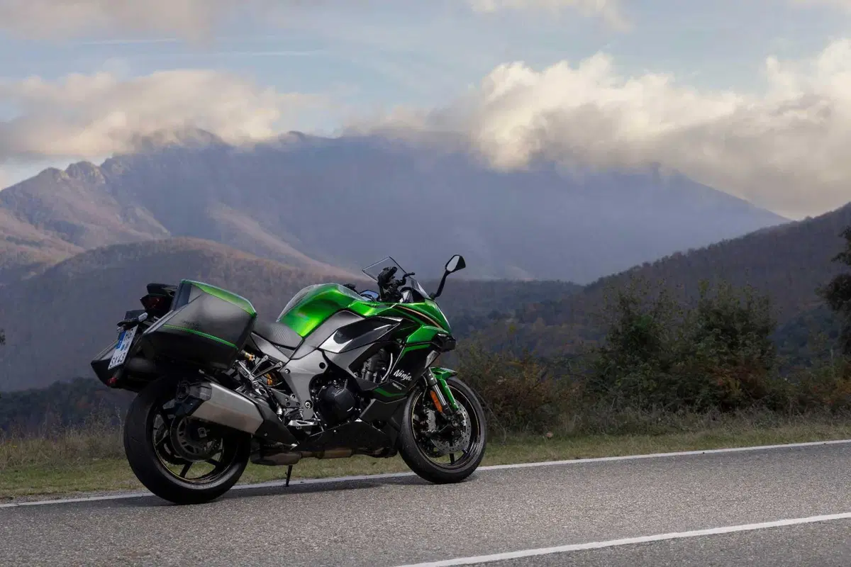 Kawasaki Ninja 1100 SX SE 2025 TEST: prova di maturità (6)
