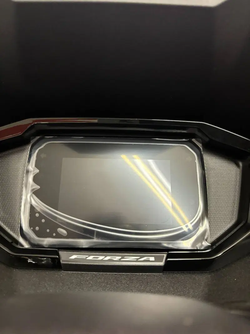 Honda Forza 350 Deluxe (2025 - 26) (11)