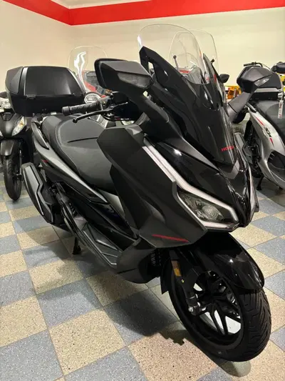 Honda Forza 350 Deluxe (2025 - 26) nuova
