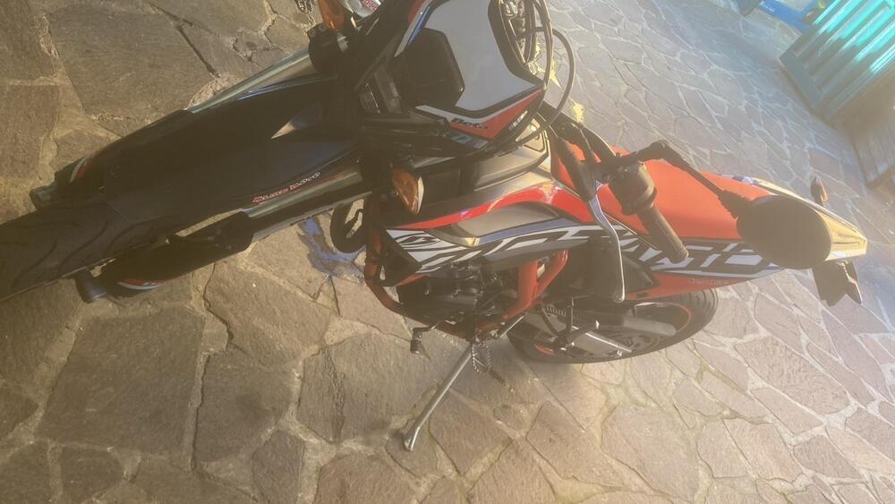 Betamotor RR 125 4T Motard LC (2018 - 20) (4)