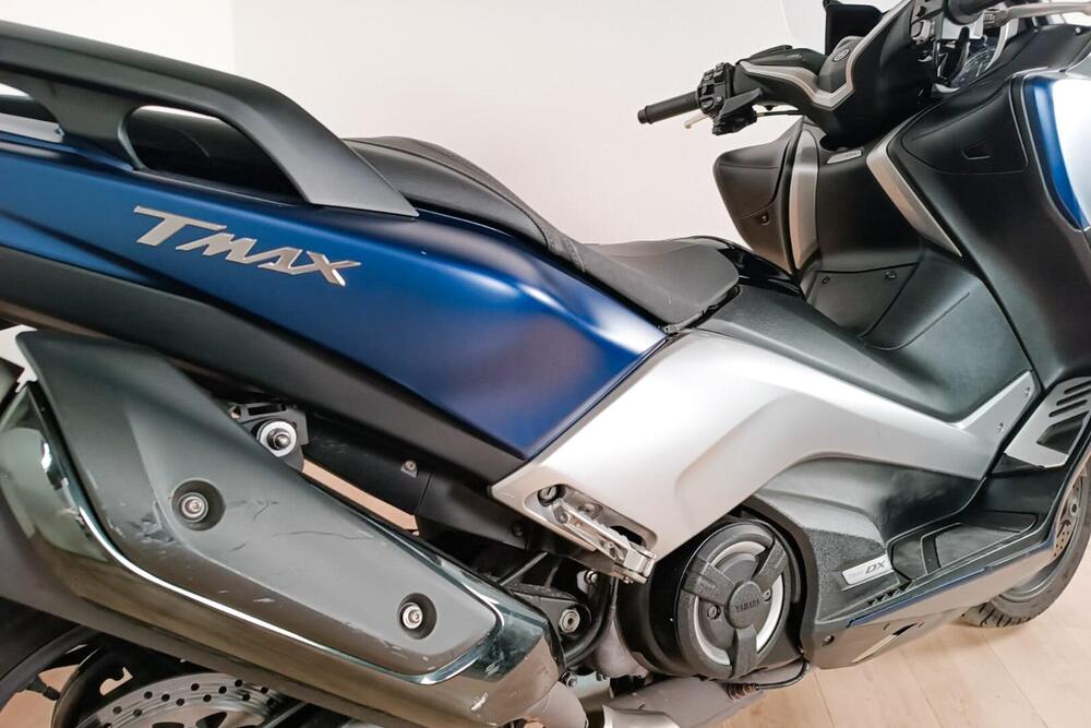 Yamaha T-Max 530 DX (2017 - 19) (4)