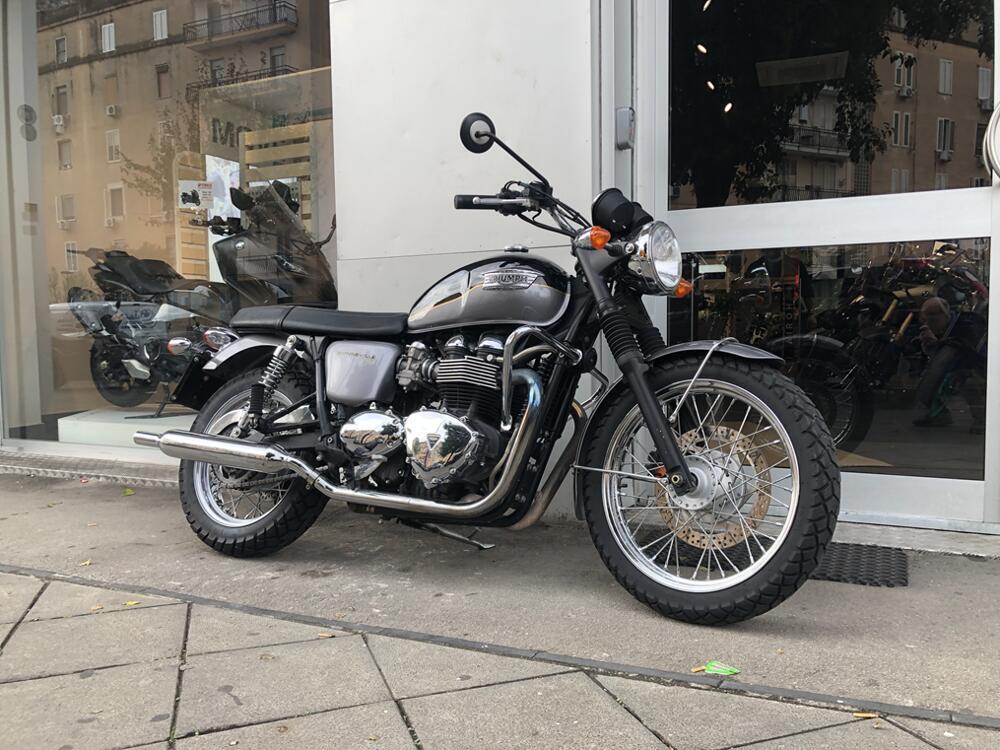 Triumph Bonneville (2007 - 16) (2)