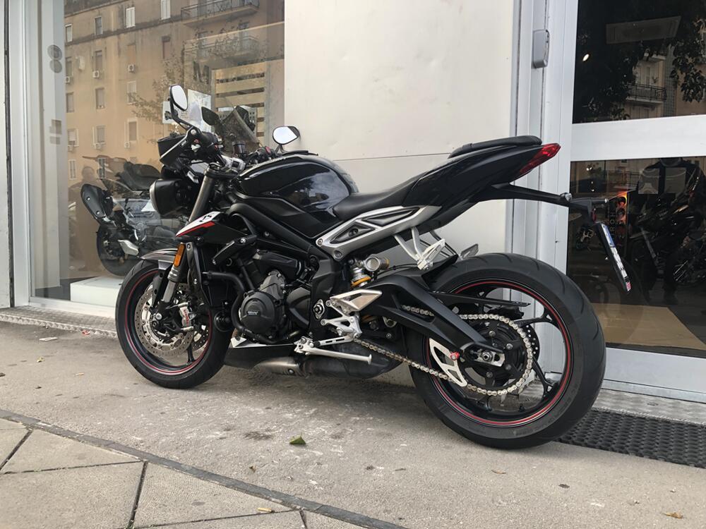 Triumph Street Triple RS (2017 - 19) (4)