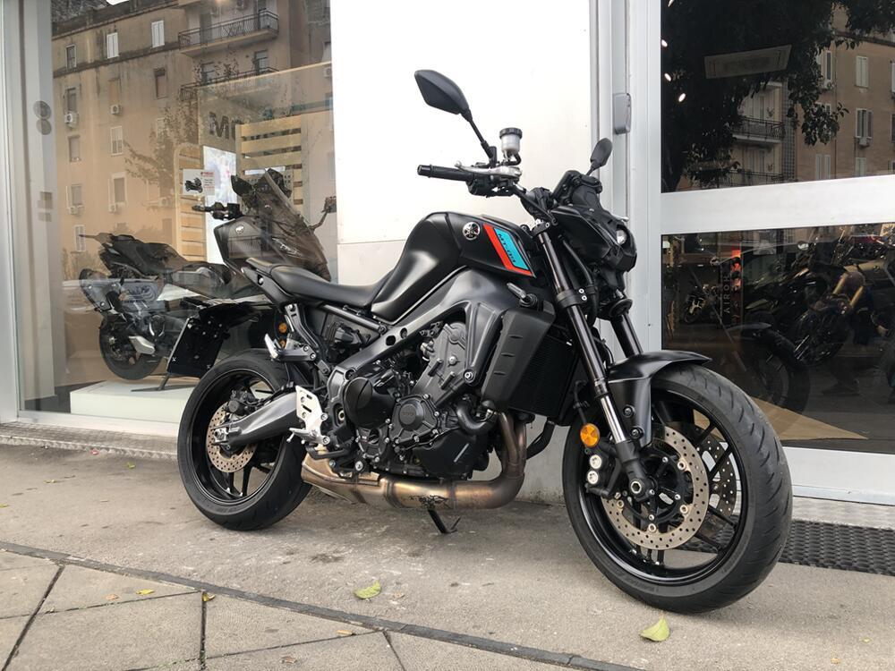 Yamaha MT-09 (2021 - 23) (2)