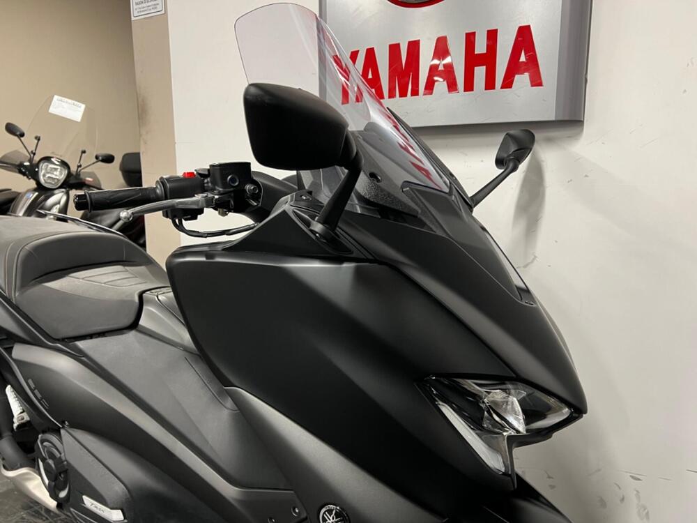 Yamaha T-Max 560 (2022 - 24) (2)