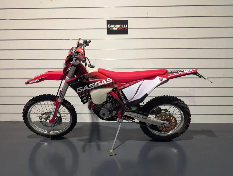 GASGAS EC 250 F (2023) (2)