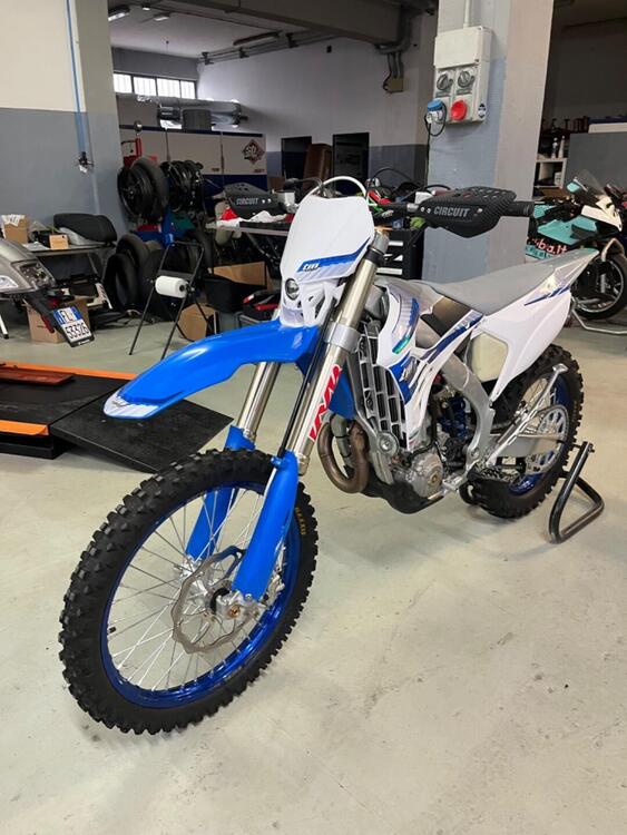 Tm Moto EN 300 Fi 4t (2020) (4)