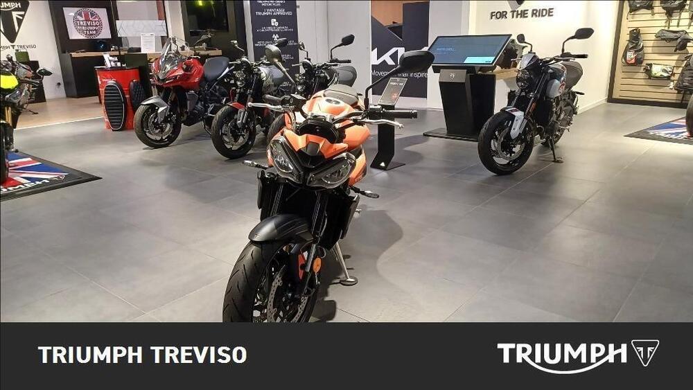 Triumph Street Triple R (2020 - 23) (3)