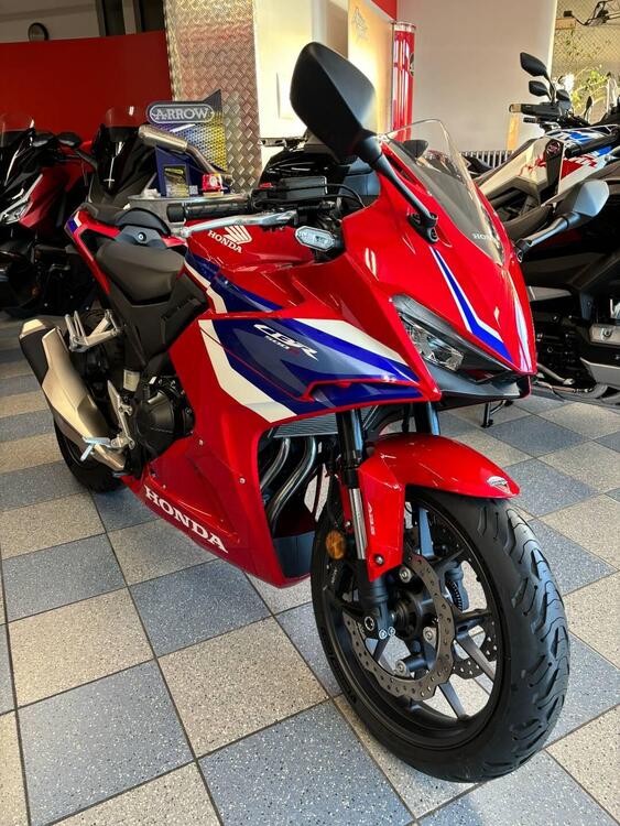 Honda CBR 500 R (2024)