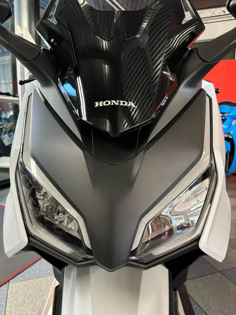 Honda Forza 350 (2025 - 26) (3)