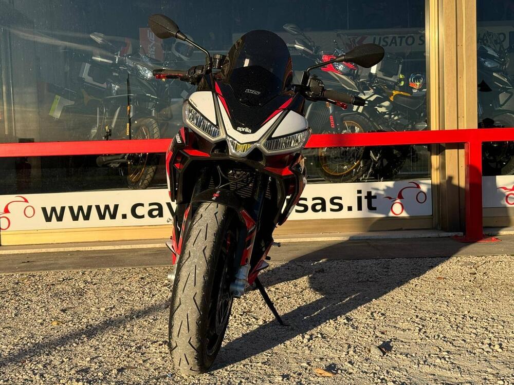 Aprilia Tuono 660 Factory (2022 - 24) (2)