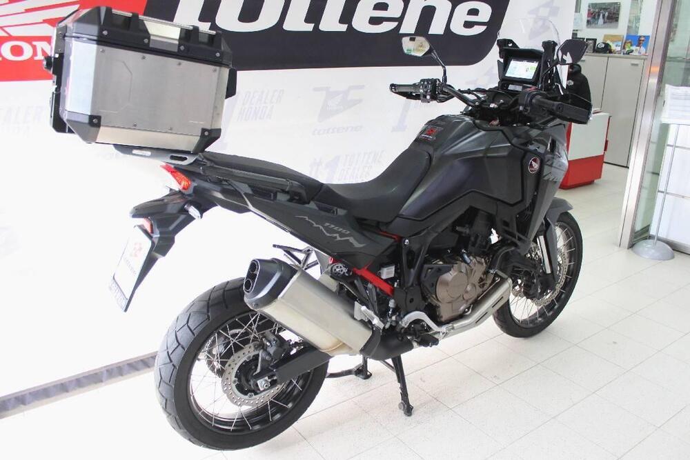 Honda Africa Twin CRF 1100L ES (2024 - 25) (2)