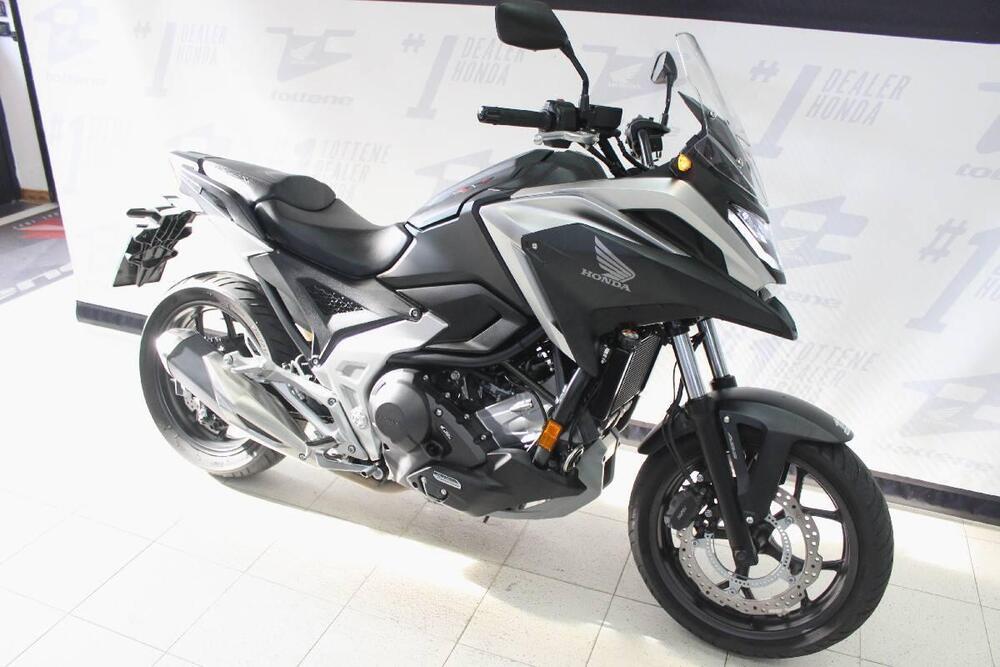 Honda NC 750 X DCT (2021 - 24) (2)