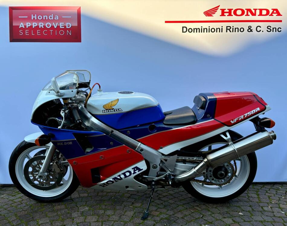 Honda vfr750r (2)