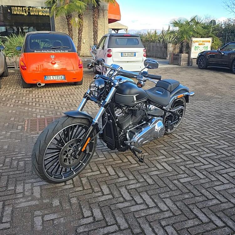 Harley-Davidson Breakout 117 (2023 - 24) (2)