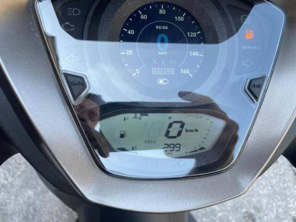 Kymco Agility 300i Noodoe (2021 - 24) (5)