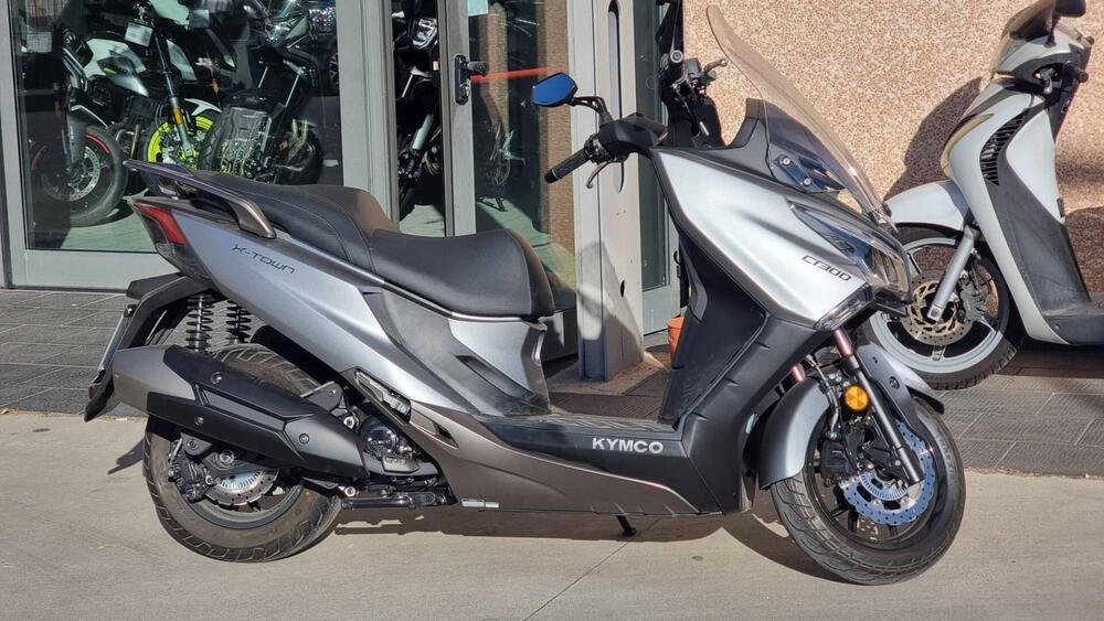 Kymco X-Town 300i (2021 - 24)