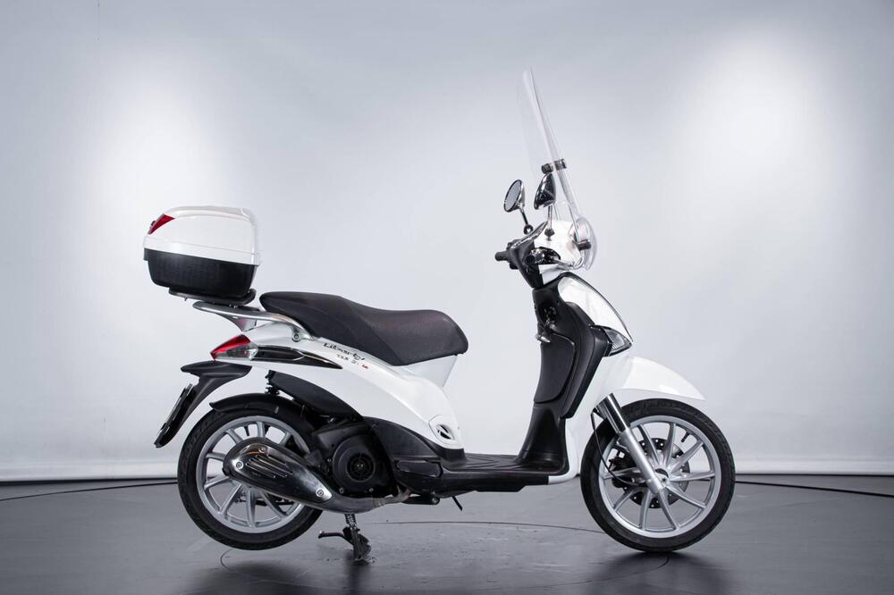 Piaggio Liberty 125 3V Full Optional (2013 - 15) (4)