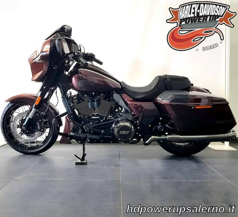 Harley-Davidson CVO Street Glide (2024)