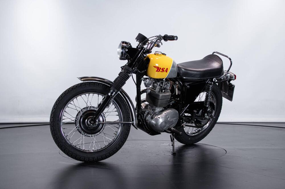 Bsa VICTOR 441 (2)