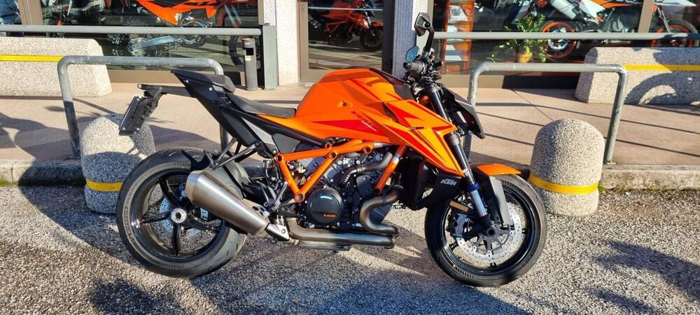 KTM 1390 Super Duke R EVO (2024) (2)