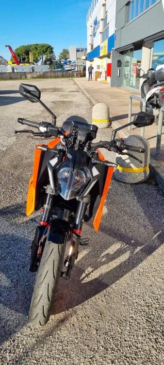 KTM 390 Duke (2024) (4)