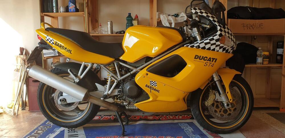 Ducati ST4 (1999 - 02)