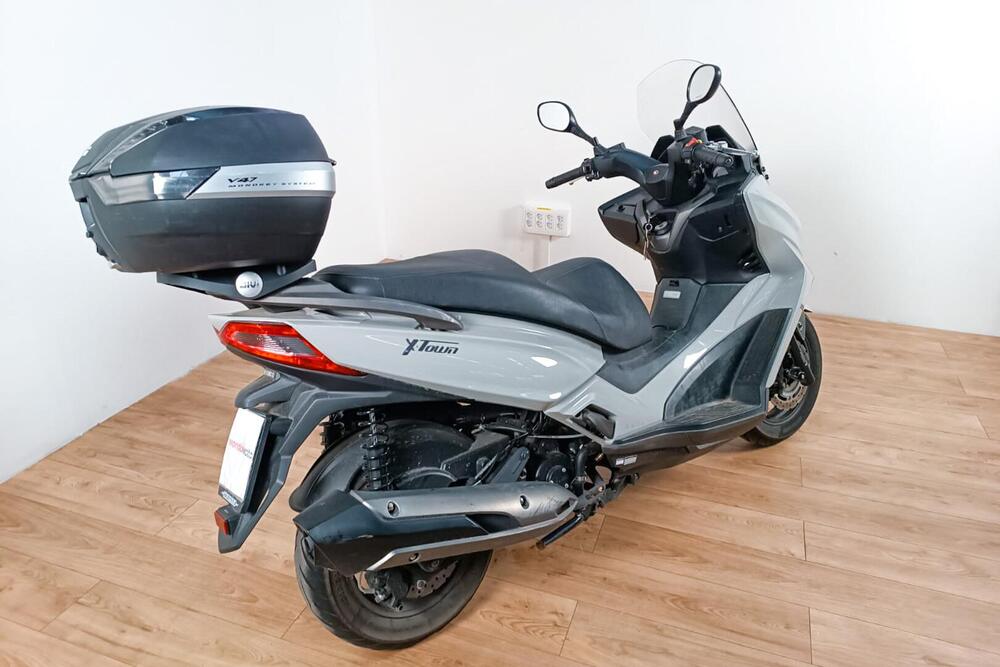 Kymco X-Town 300i (2021 - 24) (3)