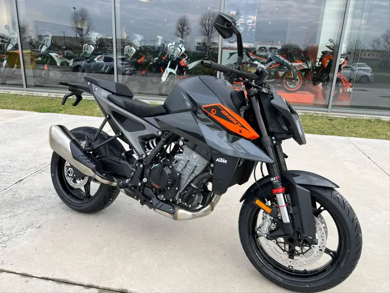 KTM 990 Duke (2024 - 26) (4)