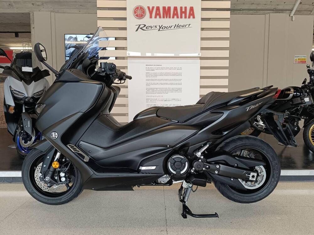 Yamaha T-Max 560 Tech Max (2021) (4)