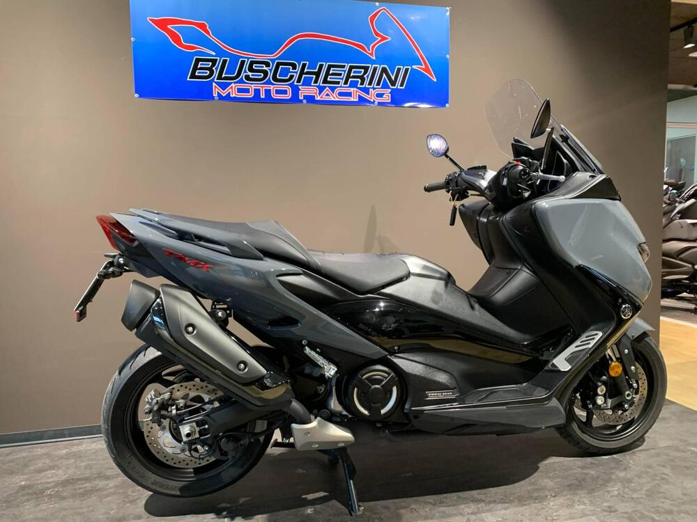 Yamaha T-Max 560 Tech Max (2021)