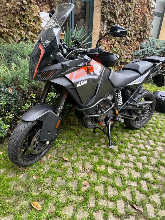 KTM 1290 Super Adventure S (2017 - 20) (2)