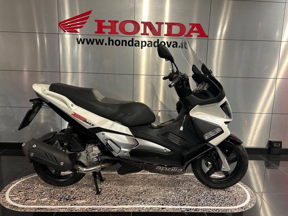 Aprilia SR Max 300 (2011 - 16)