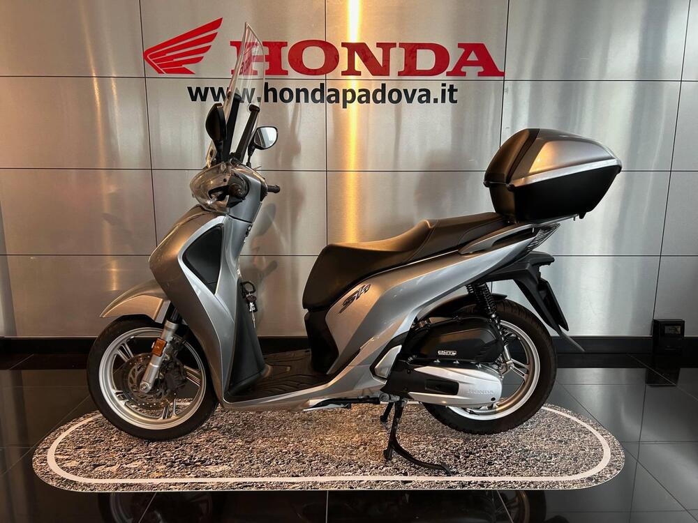 Honda SH 150 i (2017 - 19) (4)