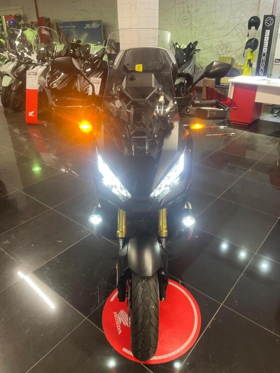 Honda X-ADV 750 DCT Adventure (2021 - 24) (4)