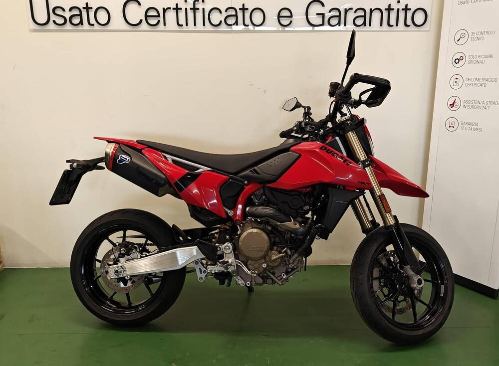 Ducati Hypermotard 698 Mono (2024) (2)